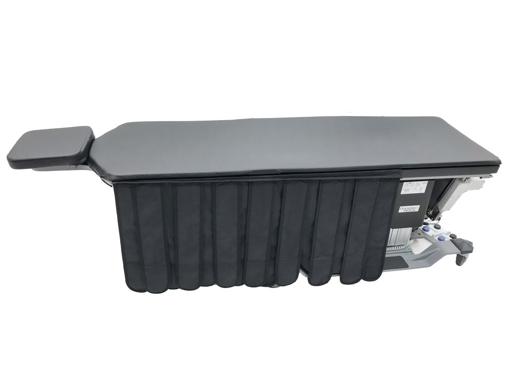 Table-Drape_single-sided-barrier-1