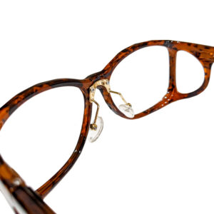 Lead-Glasses_53-Wrap-Tortoise-Nose-piece-closeup.jpg Lead-Glasses_53-Wrap-Tortoise-Nose-piece-closeup.jpg